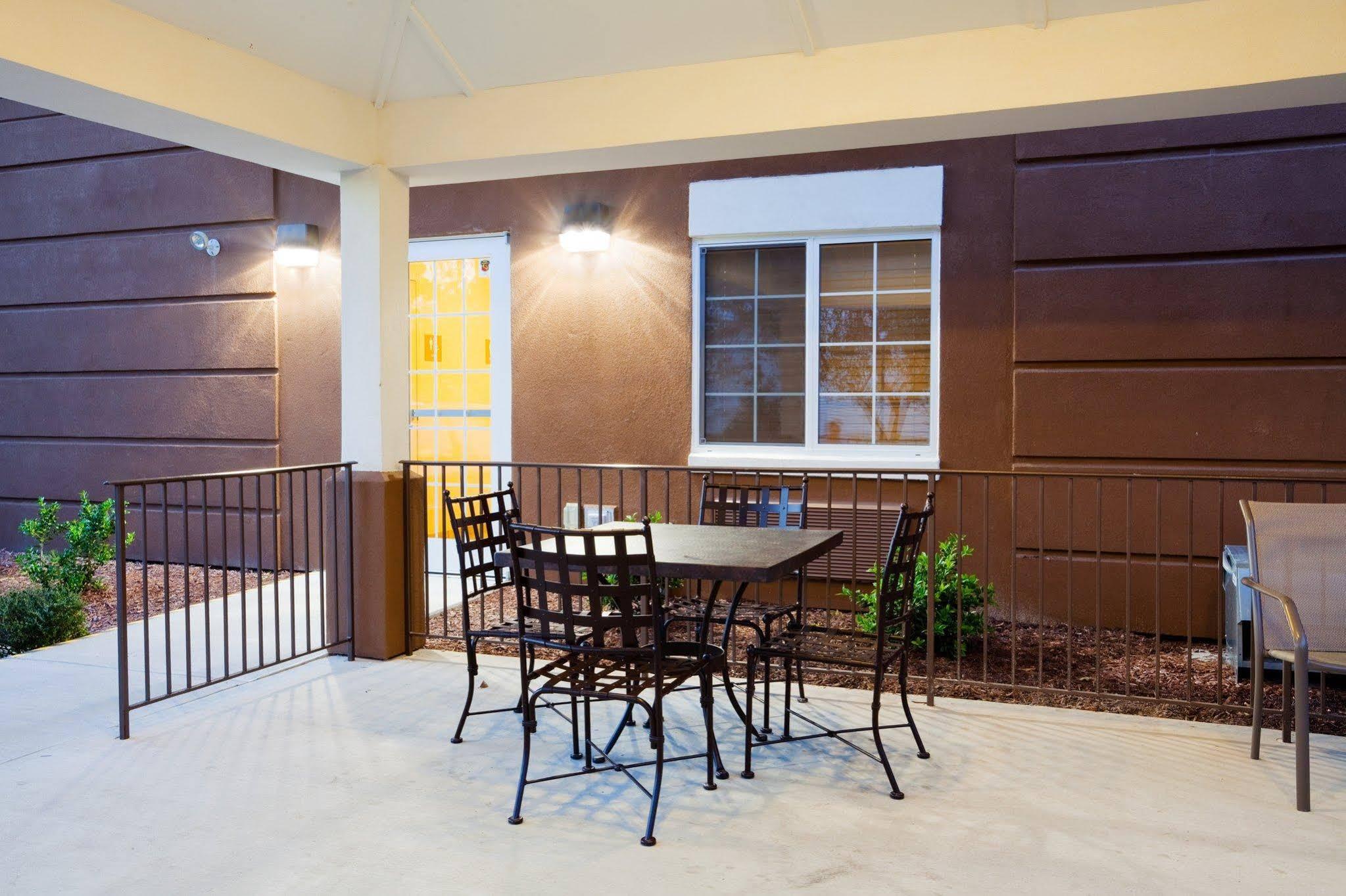 Candlewood Suites New Bern By Ihg Buitenkant foto